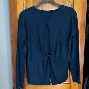 EUC Athleta Tie Back Yoga Shirt